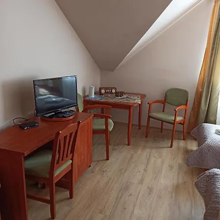 Rybaka Nocleg ze śniadaniem 3*