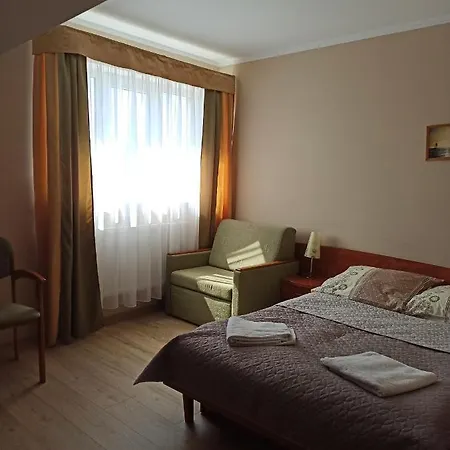 ベッド・アンド・ブレックファスト Rybaka ウストロニエ・モルスキエ