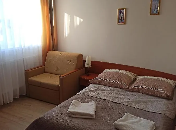 Rybaka Nocleg ze śniadaniem 3*